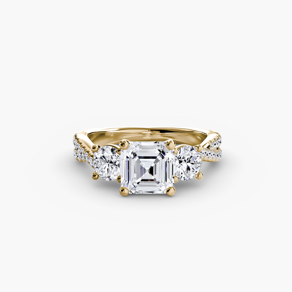 Twisted Link Round Diamond Trilogy Ring