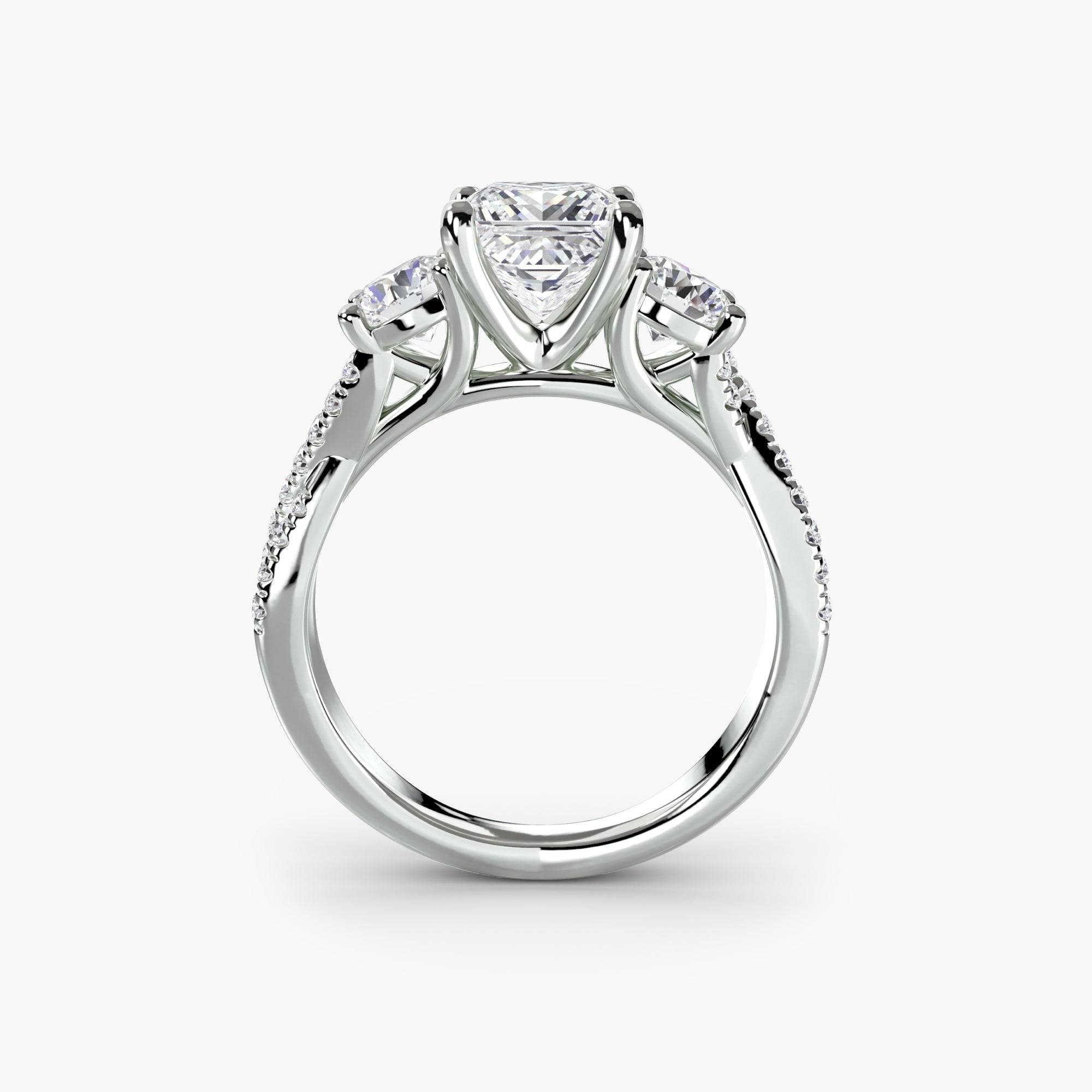 Twisted Link Round Diamond Trilogy Ring