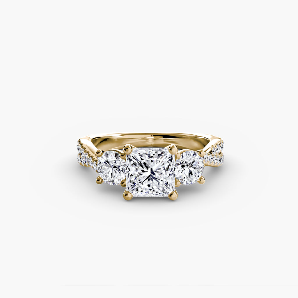 Twisted Link Round Diamond Trilogy Ring
