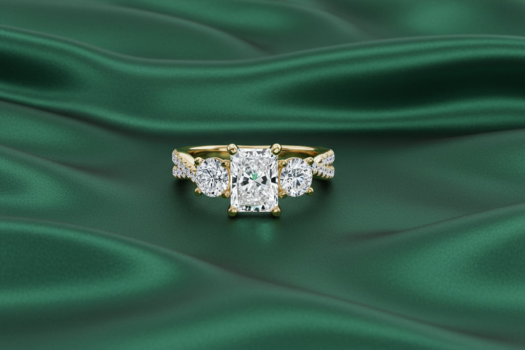 Twisted Link Round Diamond Trilogy Ring